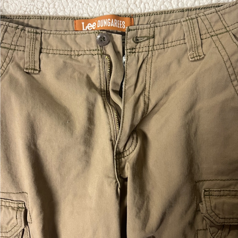 Lee Dungarees Cargo Shorts - Picture 8 of 10